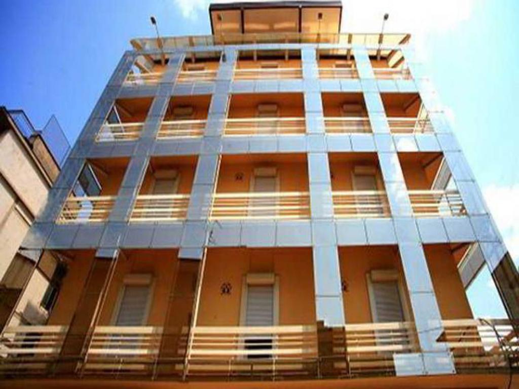 Hotel Crystal Palace Montecatini Terme Exterior foto