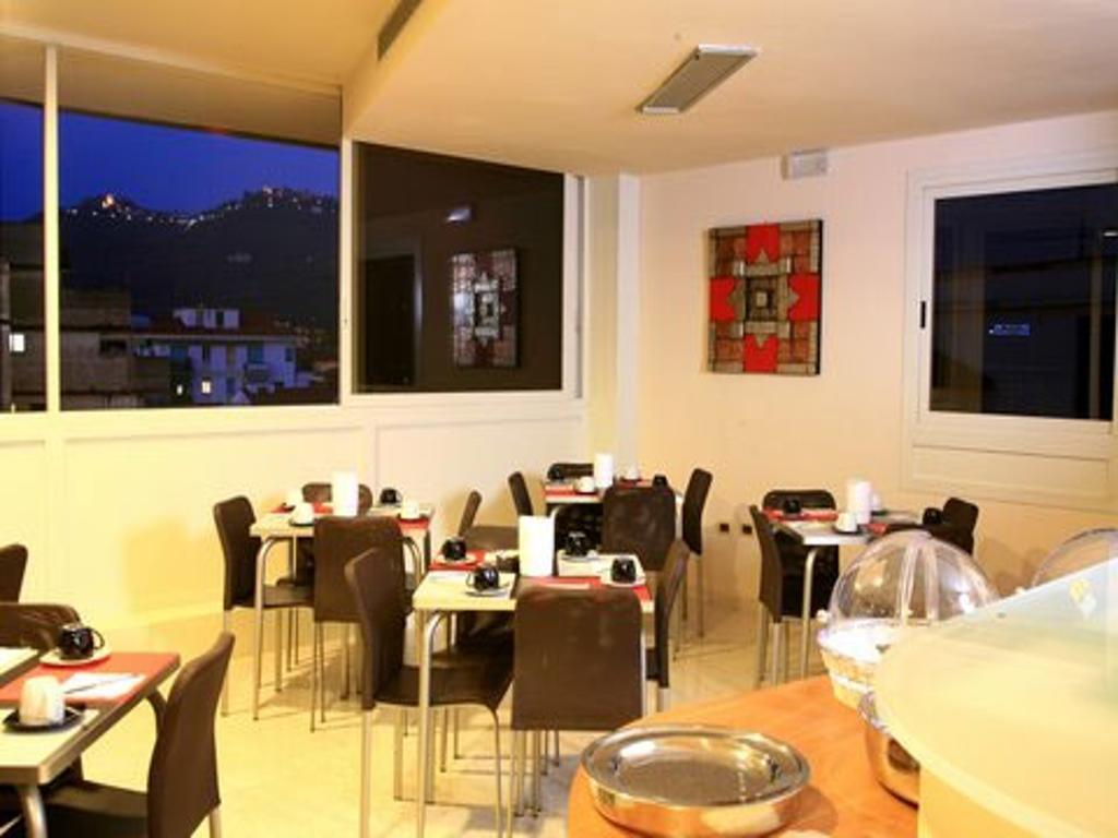 Hotel Crystal Palace Montecatini Terme Exterior foto